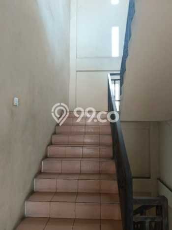 Dijual Segera Rumah Kost di Margonda, Depok 35 Kamar Dijual Segera Rumah Kost di Margonda, Depok 35 Kamar