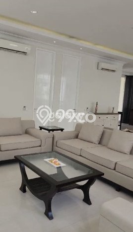 Rumah area Pakuwon Indah, 4 KT, Area Nyaman Rumah area Pakuwon Indah, 4 KT, Area Nyaman
