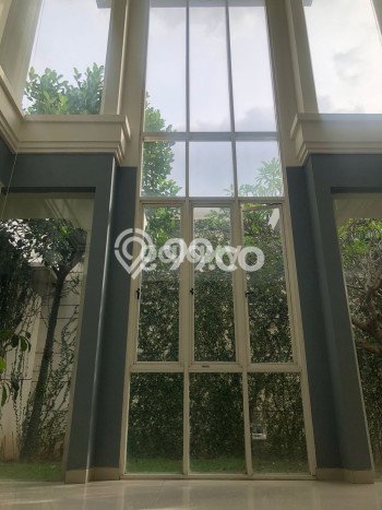 Rumah Modern LB/LT 335m2/375m2 Siap Huni di Pakuwon Indah, Surabaya Rumah Modern LB/LT 335m2/375m2 Siap Huni di Pakuwon Indah, Surabaya