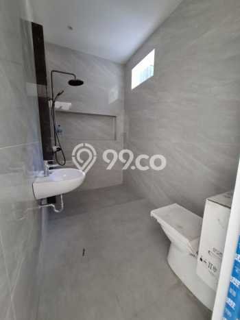 Rumah Luxury Modern Tanpa Renovasi di Citraland Surabaya Rumah Luxury Modern Tanpa Renovasi di Citraland Surabaya