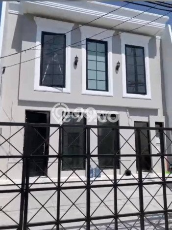 Rumah Kualitas Premium 4 Kamar Tidur Akses Mudah di Jantung Kota Gubeng, Surabaya Rumah Kualitas Premium 4 Kamar Tidur Akses Mudah di Jantung Kota Gubeng, Surabaya