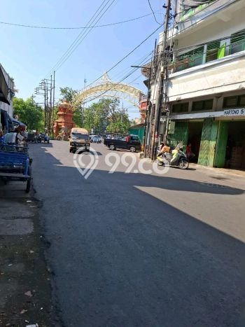 Ruko Dijual di Prime Area Surabaya Luas 430m2 Ruko Dijual di Prime Area Surabaya Luas 430m2