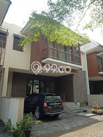 GOOD DEAL! Rumah Premium area Kuta, LT 135m2m² Bangunan 152m2m² GOOD DEAL! Rumah Premium area Kuta, LT 135m2m² Bangunan 152m2m²