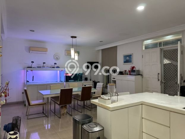 Ready to Use! Premium House LT 148m2 Desain Elegan di Pluit Ready to Use! Premium House LT 148m2 Desain Elegan di Pluit