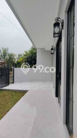 Rumah Nyaman 5 KT LB 255m2 Kondisi Bagus di BSD Griya Loka Rumah Nyaman 5 KT LB 255m2 Kondisi Bagus di BSD Griya Loka
