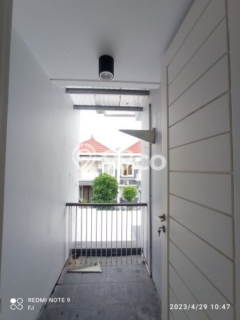 Dijual Terbatas Rumah LT 144m² di Pakuwon City, Bebas Banjir, Surabaya Dijual Terbatas Rumah LT 144m² di Pakuwon City, Bebas Banjir, Surabaya
