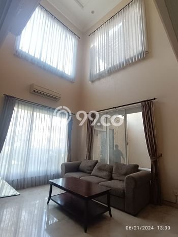 NEW LISTING! Rumah di Wiyung, Ready, 4 KT, Dekat Wiyung, Surabaya, Surabaya, Luas 395m² Bangunan 305m² NEW LISTING! Rumah di Wiyung, Ready, 4 KT, Dekat Wiyung, Surabaya, Surabaya, Luas 395m² Bangunan 305m²