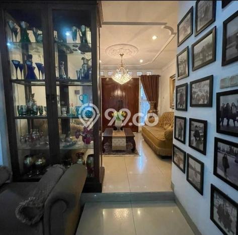 Rumah Elit Modern Siap Huni di Tanjung Barat Jakarta Selatan Rumah Elit Modern Siap Huni di Tanjung Barat Jakarta Selatan