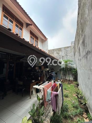 Rumah Luxury Modern Siap Huni di Bendungan Hilir Jakarta Pusat Rumah Luxury Modern Siap Huni di Bendungan Hilir Jakarta Pusat
