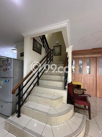 Rumah Elit Modern Siap Huni di Radio Dalam Jakarta Selatan Rumah Elit Modern Siap Huni di Radio Dalam Jakarta Selatan