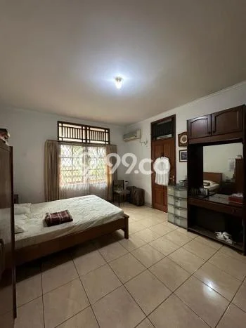Rumah Luxury Modern Siap Huni di Bendungan Hilir Jakarta Pusat Rumah Luxury Modern Siap Huni di Bendungan Hilir Jakarta Pusat