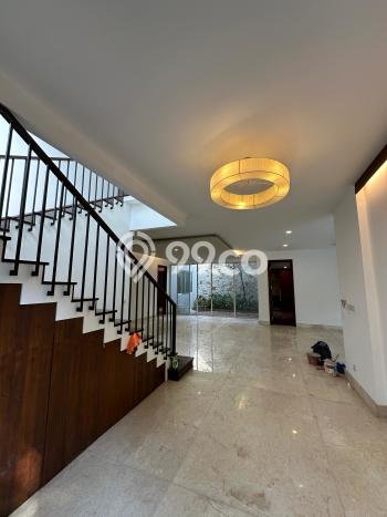 Disewakan Cepat Rumah Kondisi Bagus di Area Kebayoran Baru, Jakarta Selatan Disewakan Cepat Rumah Kondisi Bagus di Area Kebayoran Baru, Jakarta Selatan