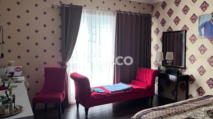 Ready to Use! Luxury House LT 221m2 Desain Elegan di Jakarta Garden City Ready to Use! Luxury House LT 221m2 Desain Elegan di Jakarta Garden City