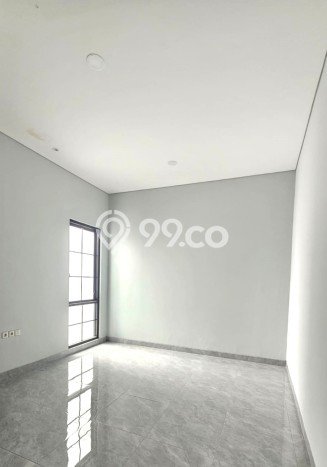 Rumah Mewah Siap Huni LT 136m2 di Penjaringan, Jakarta Utara Rumah Mewah Siap Huni LT 136m2 di Penjaringan, Jakarta Utara