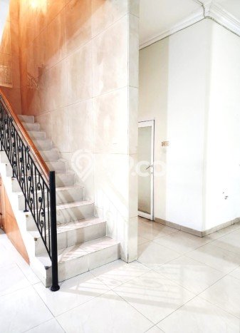 Rumah Cantik Siap Pakai Di Tanjung Priok Luas 322m2 Aman Rumah Cantik Siap Pakai Di Tanjung Priok Luas 322m2 Aman