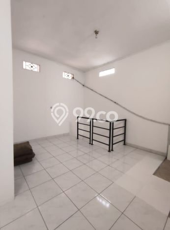 HOT DEAL! Rumah Premium di BSD Nusaloka, Tangerang, LT 98m2m² LB 100m2m² HOT DEAL! Rumah Premium di BSD Nusaloka, Tangerang, LT 98m2m² LB 100m2m²