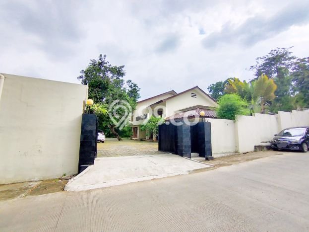 Rumah Siap Huni 4 KT 3 KM di , Jakarta Selatan Rumah Siap Huni 4 KT 3 KM di , Jakarta Selatan