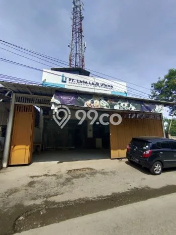 Ruko disewakan di Cisauk Tangerang dengan luas bangunan 330m2 Ruko disewakan di Cisauk Tangerang dengan luas bangunan 330m2