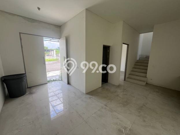 Rumah Elit Modern Siap Huni di Menganti Surabaya Rumah Elit Modern Siap Huni di Menganti Surabaya
