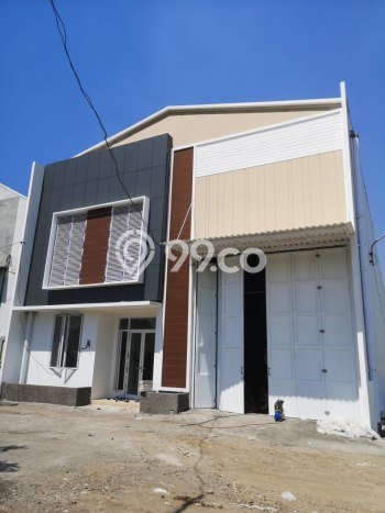 LOKASI PREMIUM! Gudang Kawasan Balongbendo, Luas 365m2m², Lokasi Strategis LOKASI PREMIUM! Gudang Kawasan Balongbendo, Luas 365m2m², Lokasi Strategis
