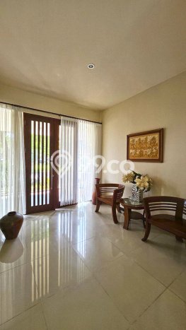 INVESTASI CERDAS! Rumah Premium Wiyung, Surabaya, LT 240m² Luas Bangunan 191m² INVESTASI CERDAS! Rumah Premium Wiyung, Surabaya, LT 240m² Luas Bangunan 191m²