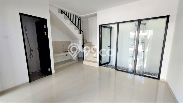 PROPERTI UNGGULAN! Rumah Strategis di Rungkut, LT 50m² LB 57m² PROPERTI UNGGULAN! Rumah Strategis di Rungkut, LT 50m² LB 57m²