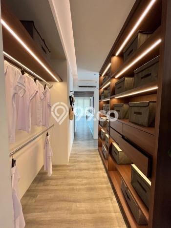 Rumah Eksklusif Dijual LT 189m2 di Wiyung, Surabaya Rumah Eksklusif Dijual LT 189m2 di Wiyung, Surabaya
