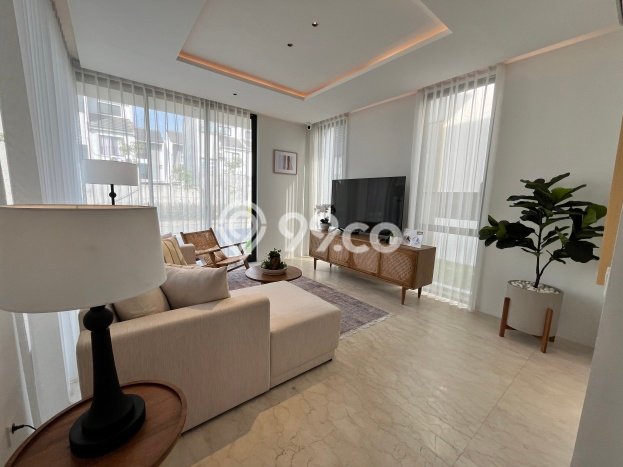 Hunian Eksklusif Siap Huni LT 200m2 di Wiyung, Surabaya Hunian Eksklusif Siap Huni LT 200m2 di Wiyung, Surabaya
