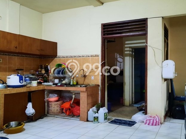 For Sale Rumah 5 Kamar Lokasi Strategis Bagus dan Strategis di Kebon Jeruk For Sale Rumah 5 Kamar Lokasi Strategis Bagus dan Strategis di Kebon Jeruk