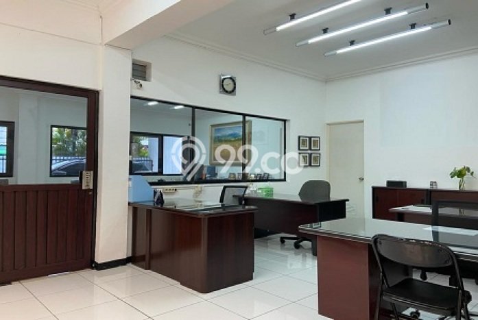 Unit Gudang Dijual di Jakarta Barat LT 512m2 & LB 1350m2 Unit Gudang Dijual di Jakarta Barat LT 512m2 & LB 1350m2