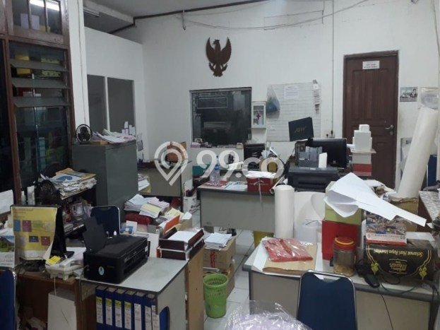 Lokasi Strategis! Dijual Gudang Bisnis di Cengkareng, Jakarta Barat Kondisi Bagus Lokasi Strategis! Dijual Gudang Bisnis di Cengkareng, Jakarta Barat Kondisi Bagus