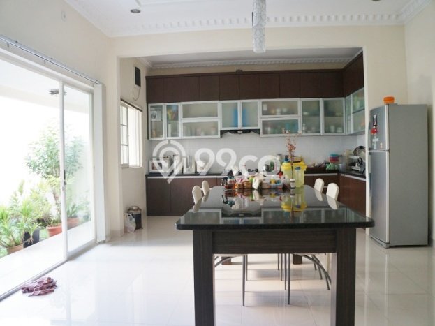 For Sale! Luxury House LT 250m2 Desain Elegan di Pantai Indah Kapuk For Sale! Luxury House LT 250m2 Desain Elegan di Pantai Indah Kapuk