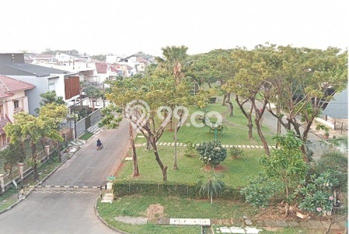 Rumah Luxury Modern Siap Huni di Taman Meruya Jakarta Barat Rumah Luxury Modern Siap Huni di Taman Meruya Jakarta Barat