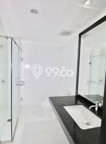 Hotel Kawasan Senen, Luas 2000m2m², Jalan Utama, Lokasi Strategis Hotel Kawasan Senen, Luas 2000m2m², Jalan Utama, Lokasi Strategis