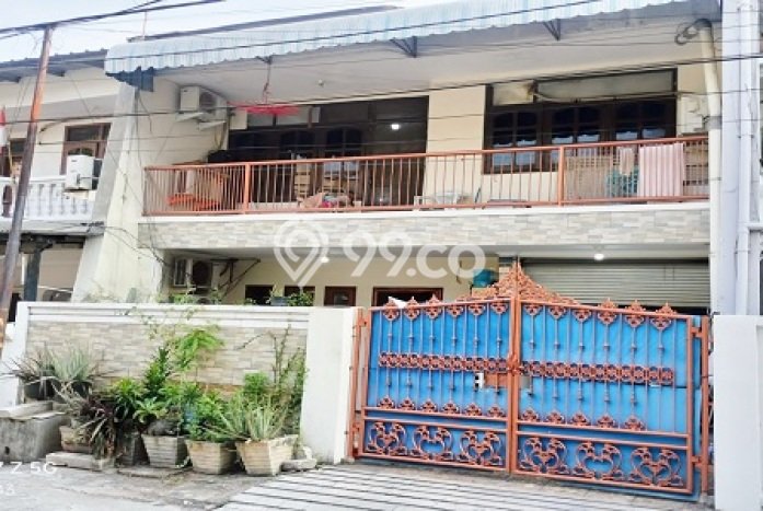 Jual Rumah Mewah Megah Dengan View Eksklusif di Jelambar, Jakarta Barat Jual Rumah Mewah Megah Dengan View Eksklusif di Jelambar, Jakarta Barat