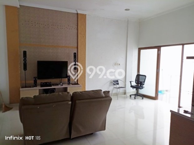 Rumah Sewa Jakarta Barat LT 78m2 LB 180m2 Area Tanjung Duren Selatan Rumah Sewa Jakarta Barat LT 78m2 LB 180m2 Area Tanjung Duren Selatan