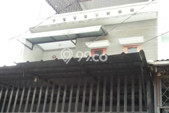 Rumah Luas Asri 4 KT Siap Pakai di Jelambar Jakarta Barat Rumah Luas Asri 4 KT Siap Pakai di Jelambar Jakarta Barat