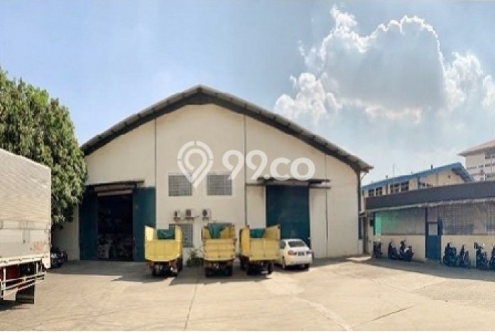 Unit Gudang Dijual di Jakarta Utara LT 6961m2 & LB 2800m2 Unit Gudang Dijual di Jakarta Utara LT 6961m2 & LB 2800m2