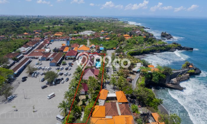 Vila Terawat Kawasan , Dimensi 2250m2m², Lingkungan Tenang dan aman Vila Terawat Kawasan , Dimensi 2250m2m², Lingkungan Tenang dan aman