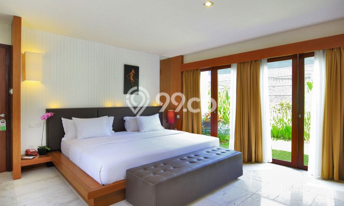 Jual Rumah Luas Elegan Dengan View Eksklusif di Jimbaran, Badung Jual Rumah Luas Elegan Dengan View Eksklusif di Jimbaran, Badung
