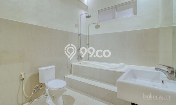 Rumah Luxury Modern Tanpa Renovasi di Canggu Badung Rumah Luxury Modern Tanpa Renovasi di Canggu Badung