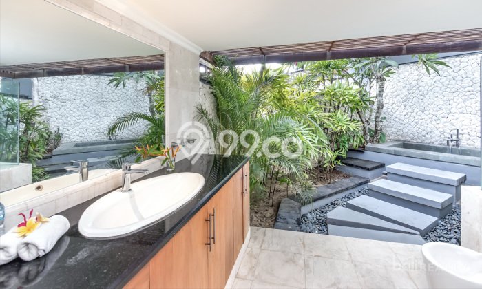 Rumah Elit Modern Tanpa Renovasi di Jimbaran Badung Rumah Elit Modern Tanpa Renovasi di Jimbaran Badung