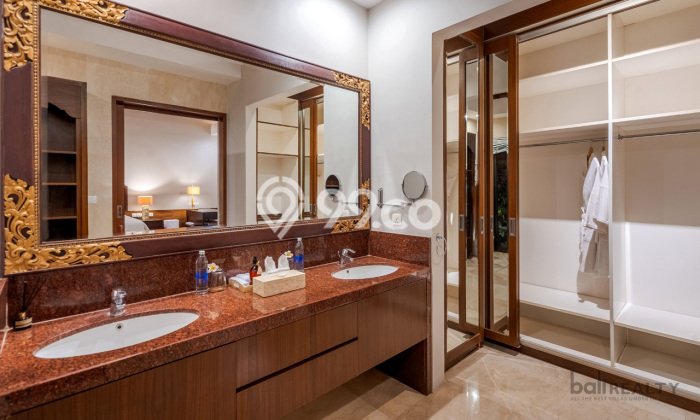 Vila Strategis di , Dimensi 2200m2m², Akses ke berbagai keperluan Vila Strategis di , Dimensi 2200m2m², Akses ke berbagai keperluan