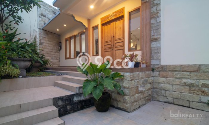 Properti Potensial! Vila di , Luas 220m2m², ROI Menjanjikan untuk bisnis Properti Potensial! Vila di , Luas 220m2m², ROI Menjanjikan untuk bisnis