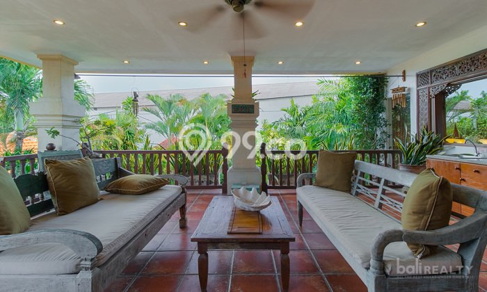 Vila Kawasan , Area 620m2m², Lokasi Strategis Vila Kawasan , Area 620m2m², Lokasi Strategis