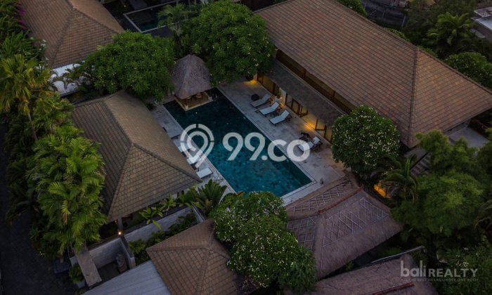 Dijual Vila Kawasan , Ukuran 758m2m², Dekat mudah fasilitas Dijual Vila Kawasan , Ukuran 758m2m², Dekat mudah fasilitas