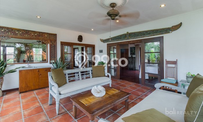 Vila Kawasan , Area 620m2m², Lokasi Strategis Vila Kawasan , Area 620m2m², Lokasi Strategis
