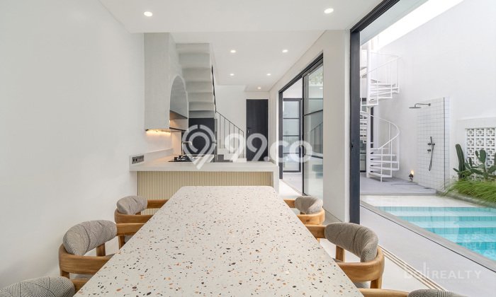 PELUANG INVESTASI! Vila di , Luas 156m2m², Hasil Tinggi PELUANG INVESTASI! Vila di , Luas 156m2m², Hasil Tinggi
