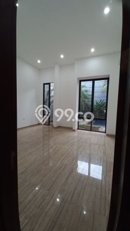 Rumah Elit Modern Siap Huni di BSD Bukit Golf Tangerang Rumah Elit Modern Siap Huni di BSD Bukit Golf Tangerang