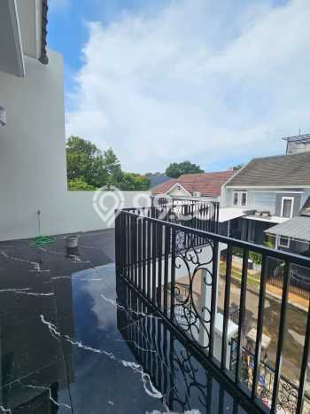 Dijual Rumah Elit Exclusive di Serpong, Tangerang Selatan Dijual Rumah Elit Exclusive di Serpong, Tangerang Selatan
